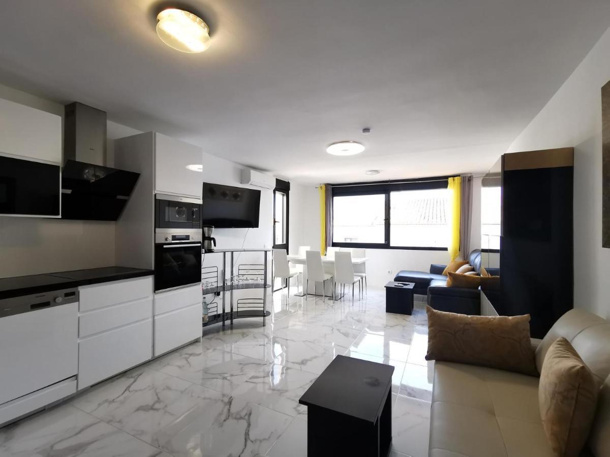 Dona Lola Elena - Nice Duplex Apartment With Sea Views Close To Beach Sitio de Calahonda Ngoại thất bức ảnh